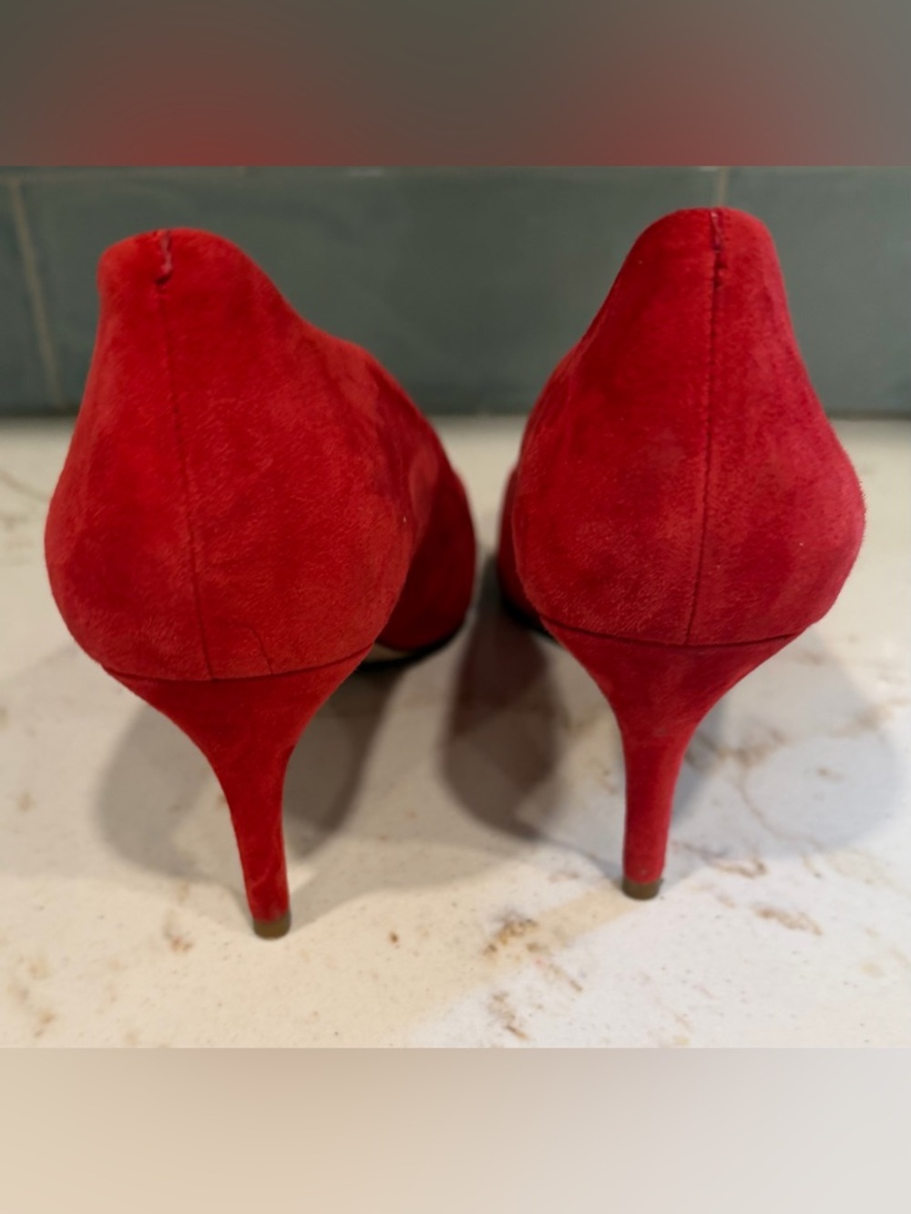 Louise et Cie Red Suede Pointed Toe Kitten Heels - Picture 4 of 5